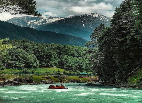 Kashmir Tour Packages from Ahmedabad