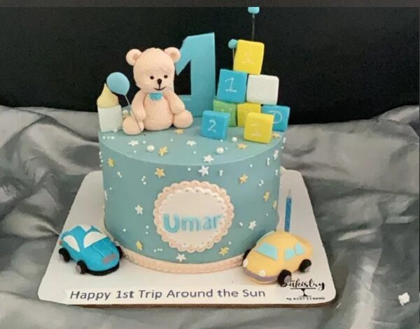 Teddy Bear Theme Cake