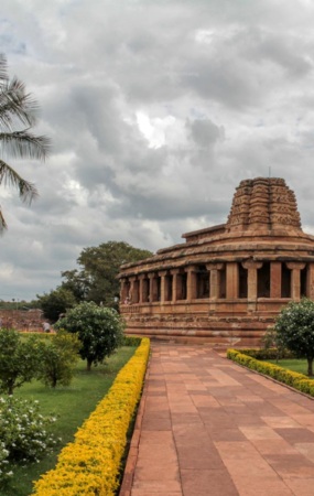 Badami Hampi Tour Package